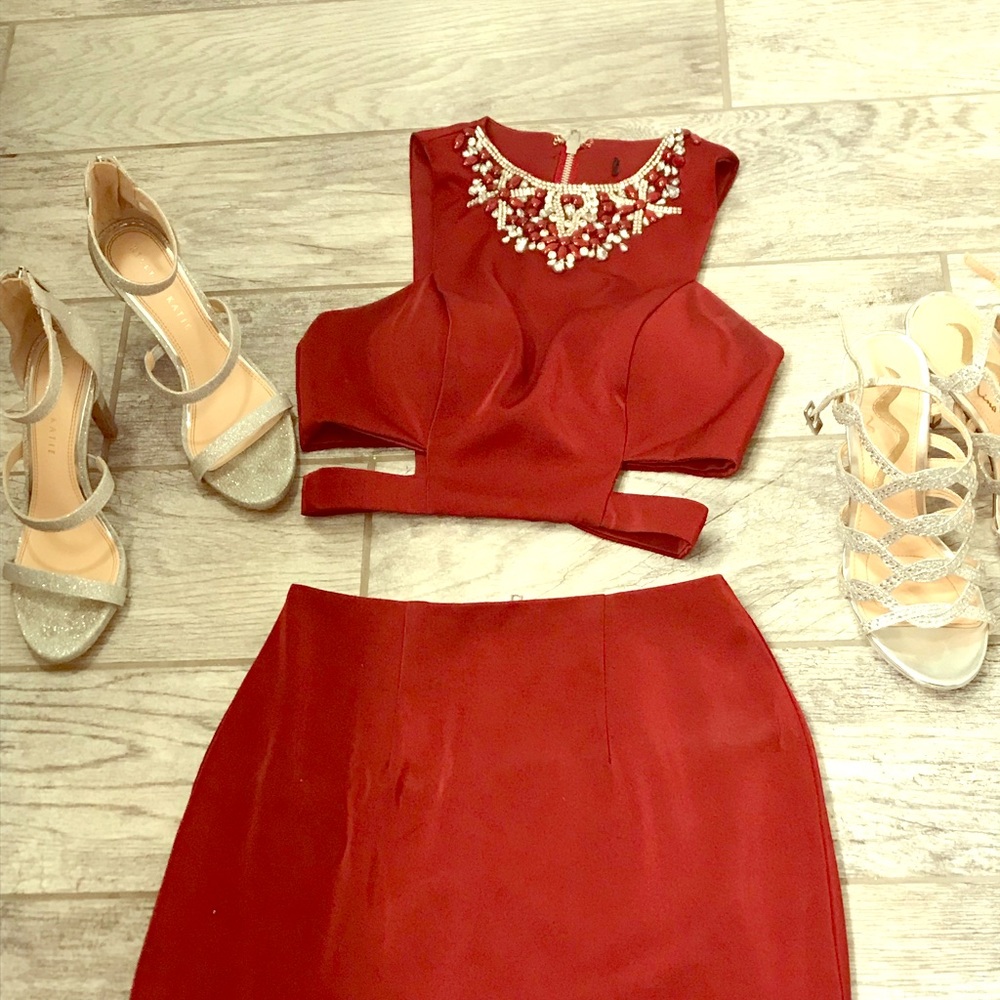 Nina srrappy open toed with sparkling rhinestones